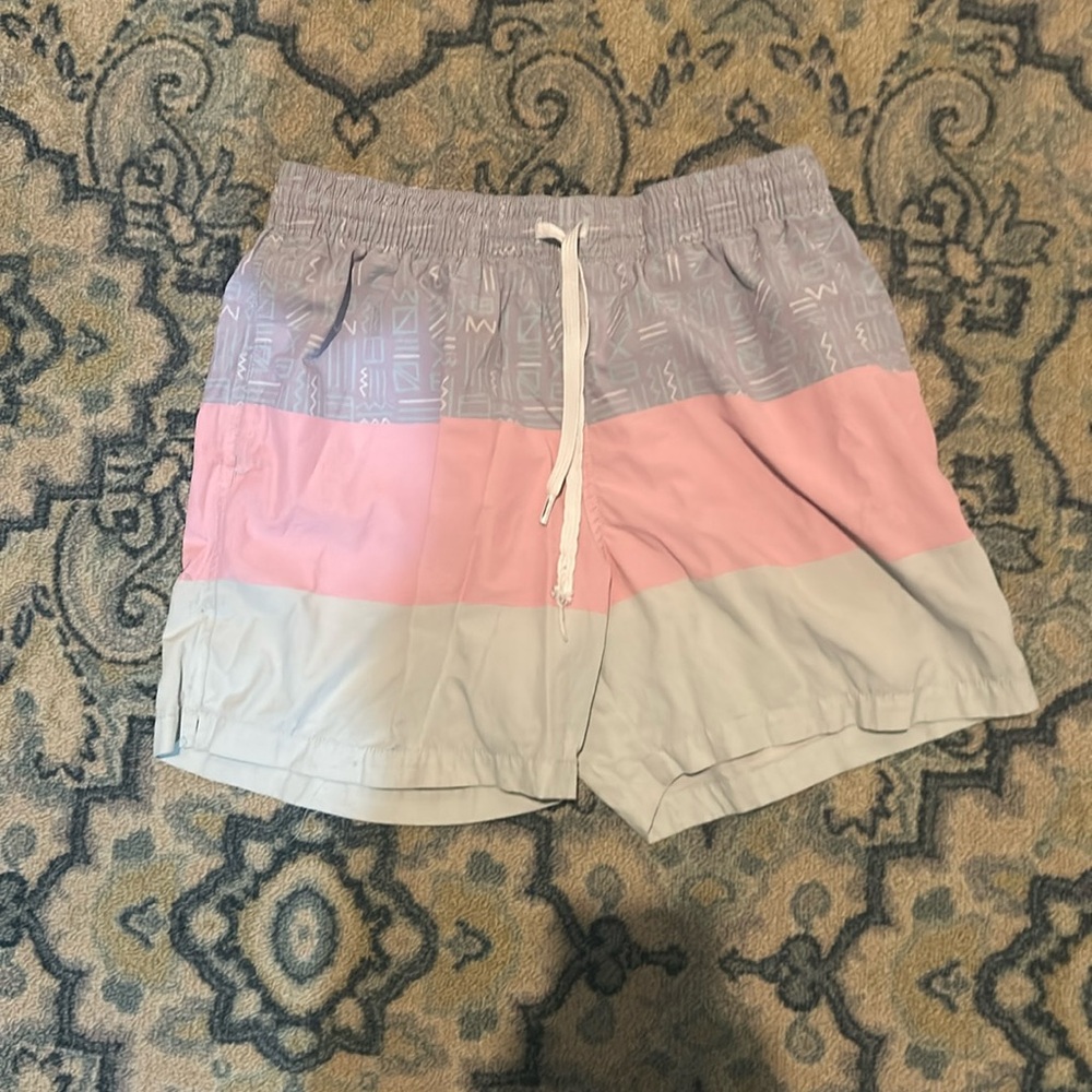 Chubbies sunset weekend shorts small